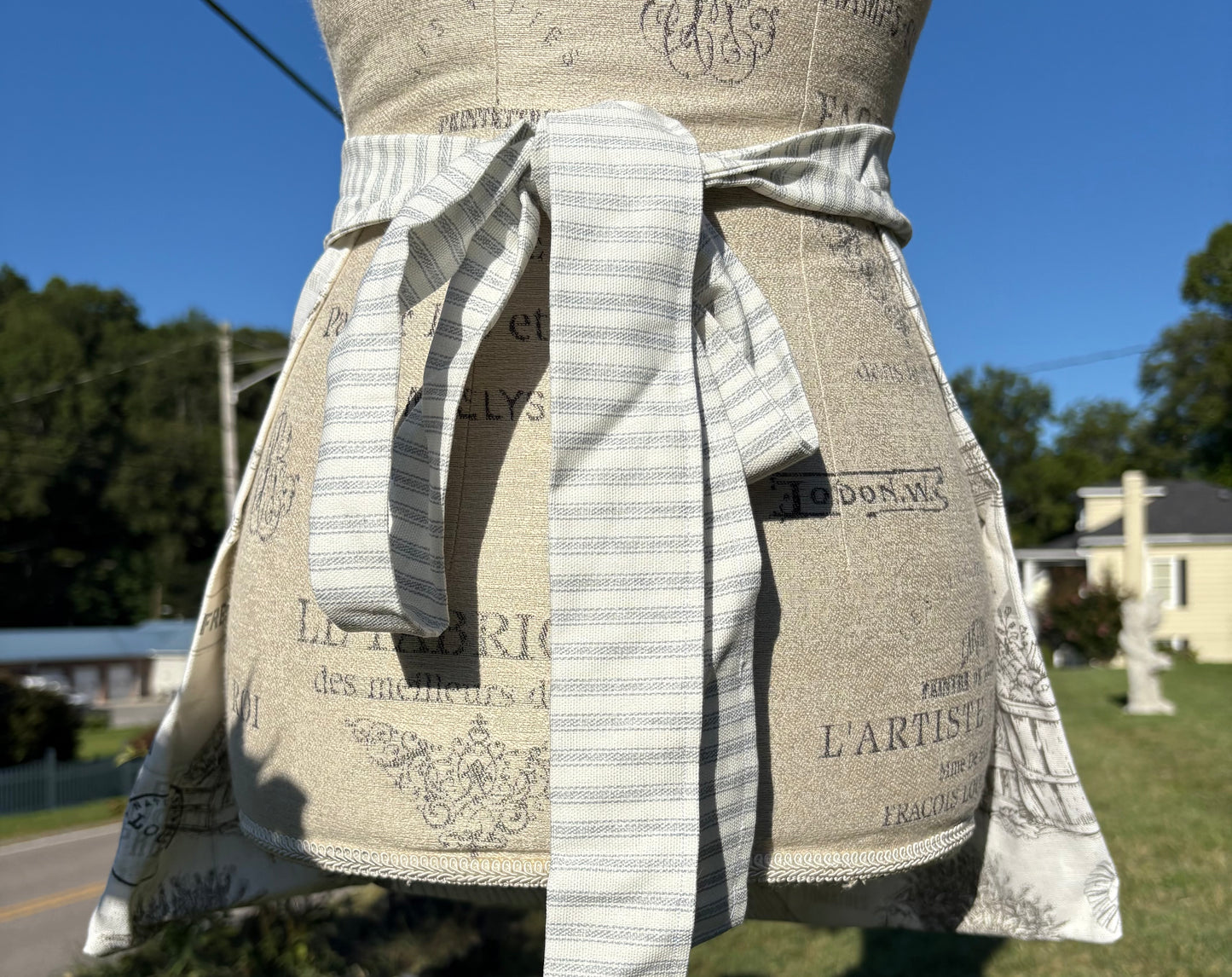 Fresh Farm Produce Half Apron